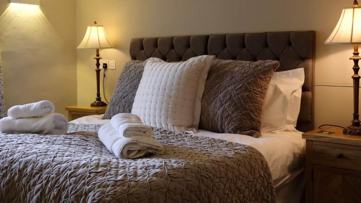 Simonstone Hall Hotel Hawes Eksteriør billede